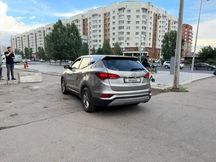 Hyundai Santa Fe 2018 года за 10 900 000 тг. в Астана – фото 8