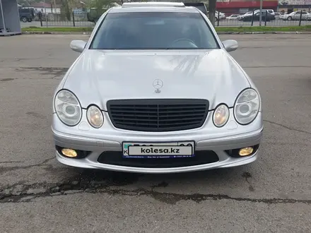 Mercedes-Benz E 320 2003 года за 8 600 000 тг. в Сарыагаш – фото 10