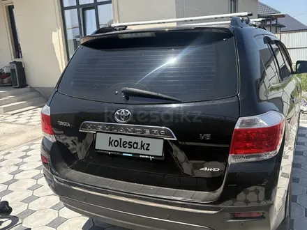 Toyota Highlander 2012 года за 12 500 000 тг. в Жезказган – фото 3