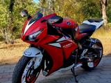 Honda  CBR 1000 RR/RA Fireblade 2016 года за 5 300 000 тг. в Караганда – фото 2