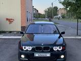 BMW 525 1997 года за 2 890 000 тг. в Караганда – фото 2