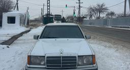 Mercedes-Benz E 220 1992 года за 1 700 000 тг. в Жезказган