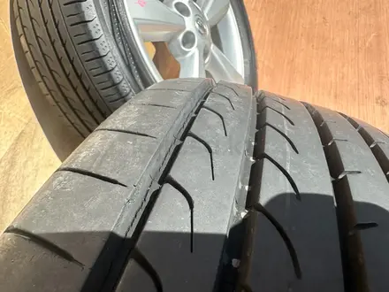 Диски с шинами Yokohama BluEarth RV-02 215/60R17 от Ниссан Кашкай 5*114.3 за 150 000 тг. в Алматы – фото 15