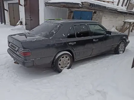 Mercedes-Benz E 250 1989 года за 1 700 000 тг. в Караганда – фото 4