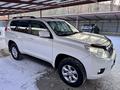 Toyota Land Cruiser Prado 2012 года за 15 900 000 тг. в Актобе – фото 2