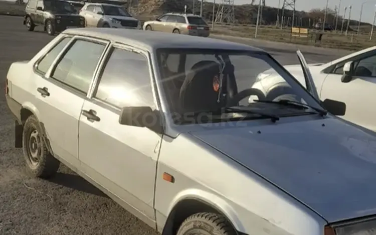 ВАЗ (Lada) 21099 2000 годаүшін400 000 тг. в Семей