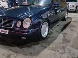 Mercedes-Benz E 280 1996 года за 3 350 000 тг. в Алматы