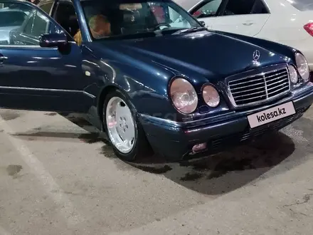 Mercedes-Benz E 280 1996 года за 3 350 000 тг. в Алматы – фото 4