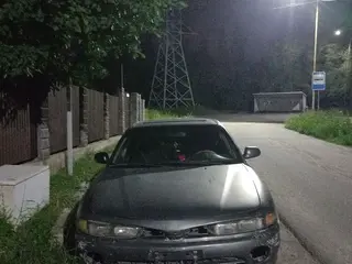 Mitsubishi Galant