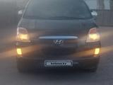 Hyundai Starex 2004 годаfor4 000 000 тг. в Жезказган