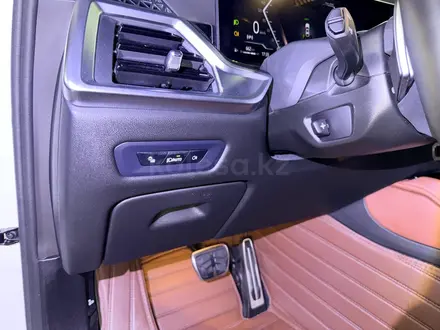 BMW X6 XDrive 40i 2025 года за 52 000 000 тг. в Астана – фото 19