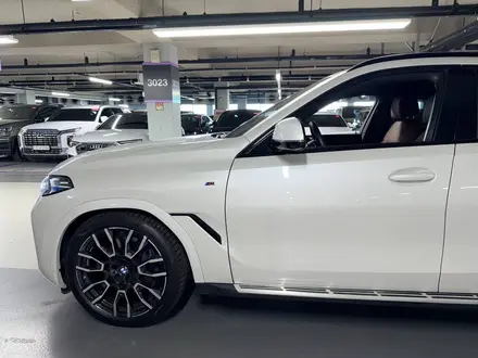 BMW X6 XDrive 40i 2025 года за 52 000 000 тг. в Астана – фото 9