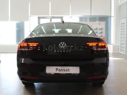 Volkswagen Passat Business 2.0 TSI 2022 года за 16 200 000 тг. в Уральск – фото 5