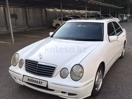 Mercedes-Benz E 320 2001 года за 6 500 000 тг. в Алматы – фото 2