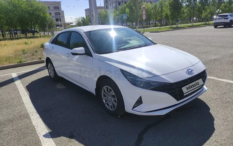 Hyundai Elantra 2023 года за 10 000 000 тг. в Атырау