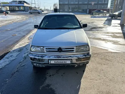 Volkswagen Vento 1992 года за 1 000 000 тг. в Мерке