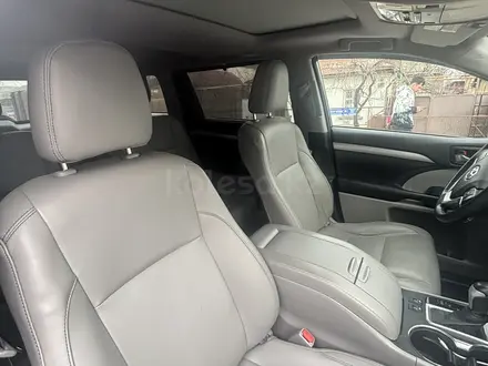 Toyota Highlander 2018 года за 17 500 000 тг. в Шымкент – фото 11