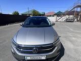 Volkswagen Polo 2022 года за 7 600 000 тг. в Атырау – фото 4
