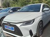 Toyota Yaris 2023 годаfor9 400 000 тг. в Астана