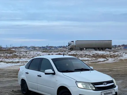 ВАЗ (Lada) Granta 2190 2018 года за 3 350 000 тг. в Атырау