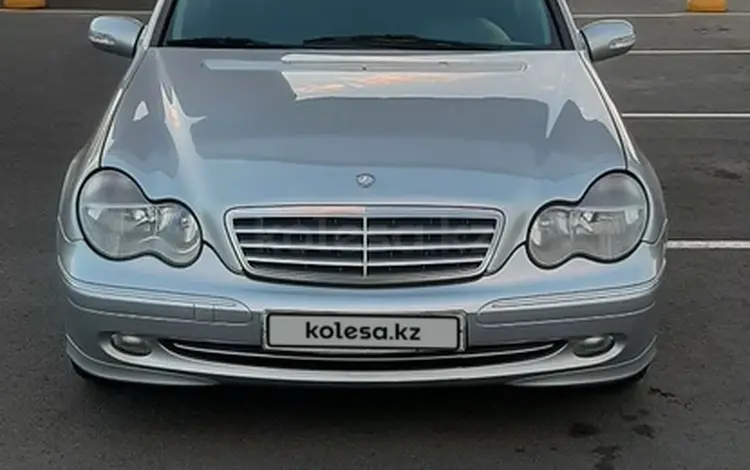 Mercedes-Benz C 200 2001 года за 4 500 000 тг. в Караганда