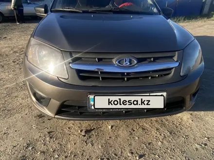 ВАЗ (Lada) Granta 2190 2018 года за 2 600 000 тг. в Семей