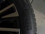 Шины 235/55 R20 с дисками Lexus RX 350 за 750 000 тг. в Астана – фото 2