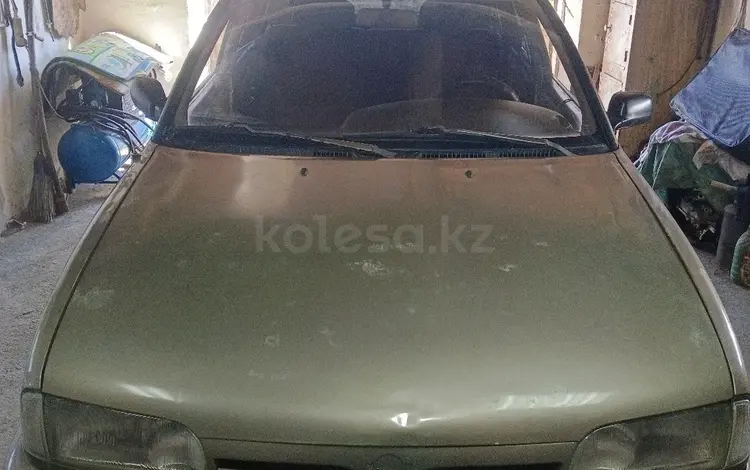 Nissan Primera 1992 годаfor1 000 000 тг. в Усть-Каменогорск