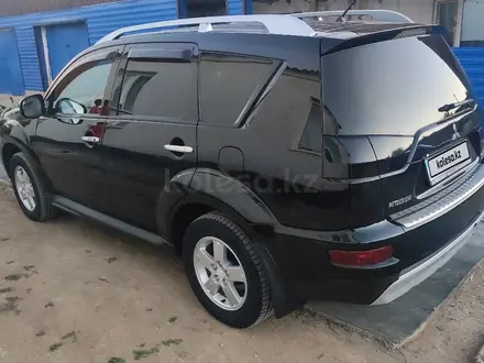 Mitsubishi Outlander 2009 года за 6 900 000 тг. в Караганда – фото 2