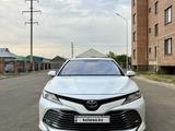 Toyota Camry 2019 года за 12 400 000 тг. в Шымкент – фото 3