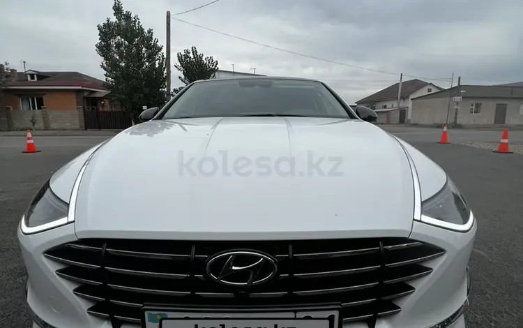 Hyundai Sonata 2022 года за 15 700 000 тг. в Астана