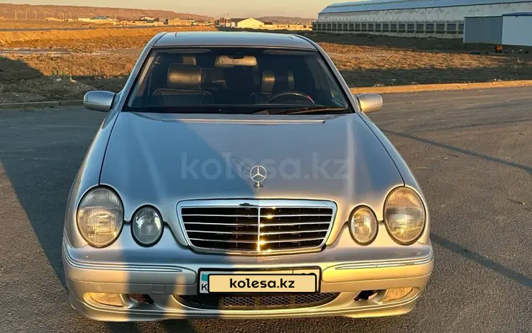 Mercedes-Benz E 320 2001 годаүшін5 100 000 тг. в Актау