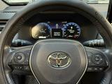 Toyota RAV4 2022 года за 17 000 000 тг. в Актобе – фото 5