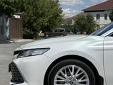 Toyota Camry 2018 года за 12 500 000 тг. в Кызылорда – фото 4