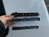 Шильдики Toyota Land Cruiser 200 за 15 000 тг. в Актобе