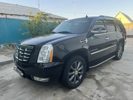 Cadillac Escalade 2008 года за 12 000 000 тг. в Атырау – фото 3