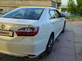 Toyota Camry 2016 года за 12 800 000 тг. в Шымкент – фото 3