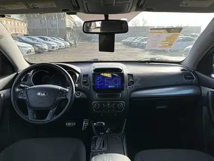 Kia Sorento 2013 года за 9 700 000 тг. в Актобе – фото 10