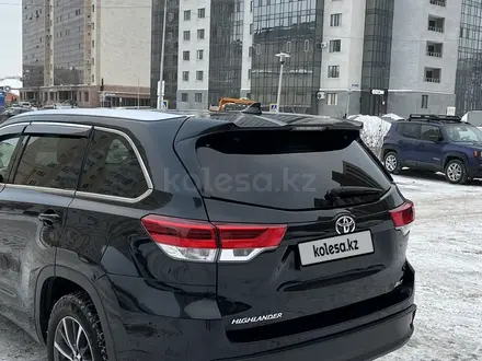 Toyota Highlander 2018 года за 17 999 999 тг. в Астана – фото 5