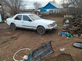 Mercedes-Benz E 230 1988 года за 950 000 тг. в Кокшетау – фото 5