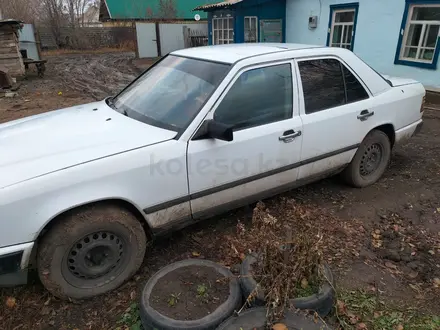 Mercedes-Benz E 230 1988 года за 950 000 тг. в Кокшетау – фото 6