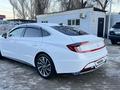 Hyundai Sonata 2023 годаfor13 890 000 тг. в Алматы – фото 5