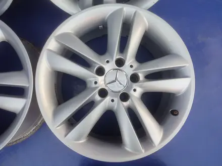 Диски R17 5x112 на Mercedes ОРИГИНАЛ за 160 000 тг. в Павлодар – фото 3