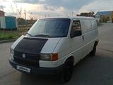 Volkswagen Transporter 1990 года за 2 200 000 тг. в Астана – фото 2