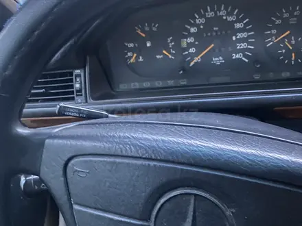 Mercedes-Benz E 280 1992 года за 1 600 000 тг. в Алматы – фото 2