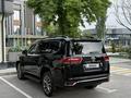 Toyota Land Cruiser 2022 года за 52 000 000 тг. в Шымкент – фото 5