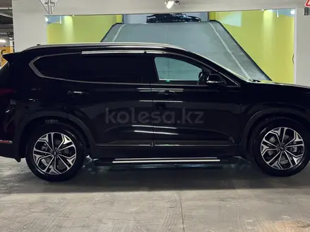 Hyundai Santa Fe 2019 года за 14 500 000 тг. в Алматы – фото 7