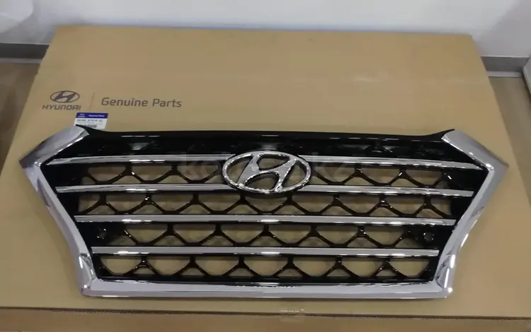 Решетка радиатора Hyundai Tucson за 180 000 тг. в Алматы