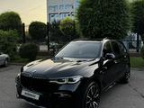 BMW X7 2021 года за 48 500 000 тг. в Алматы – фото 2