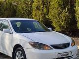 Toyota Camry 2002 года за 4 700 000 тг. в Алматы – фото 2